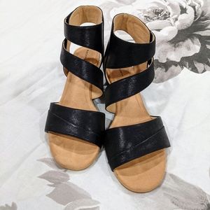Rockport Black Wedge Sandals